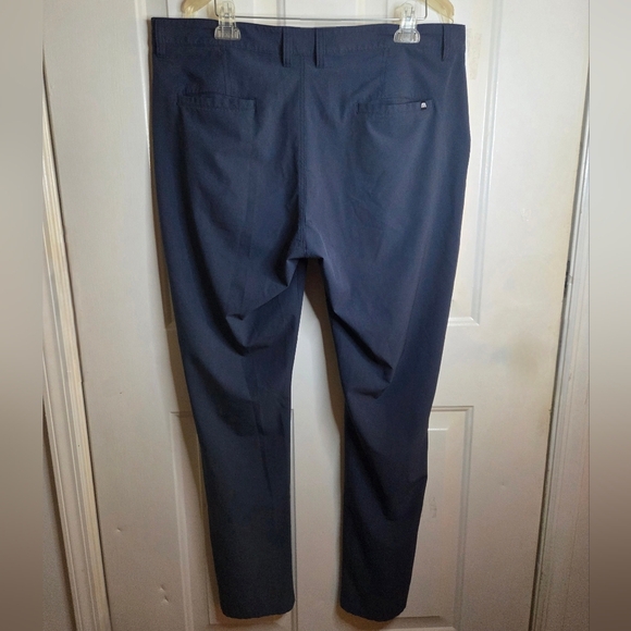 Travis Mathew Golf Pants Blue Lightweight 40x32 *see photos - Picture 5 of 9